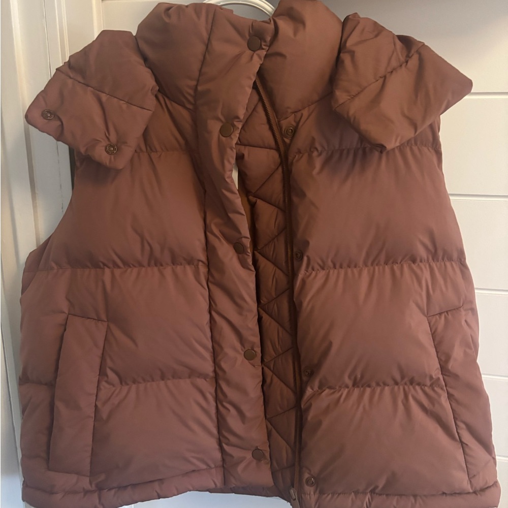 Lululemon Athletica Chocolate Puffer Vest